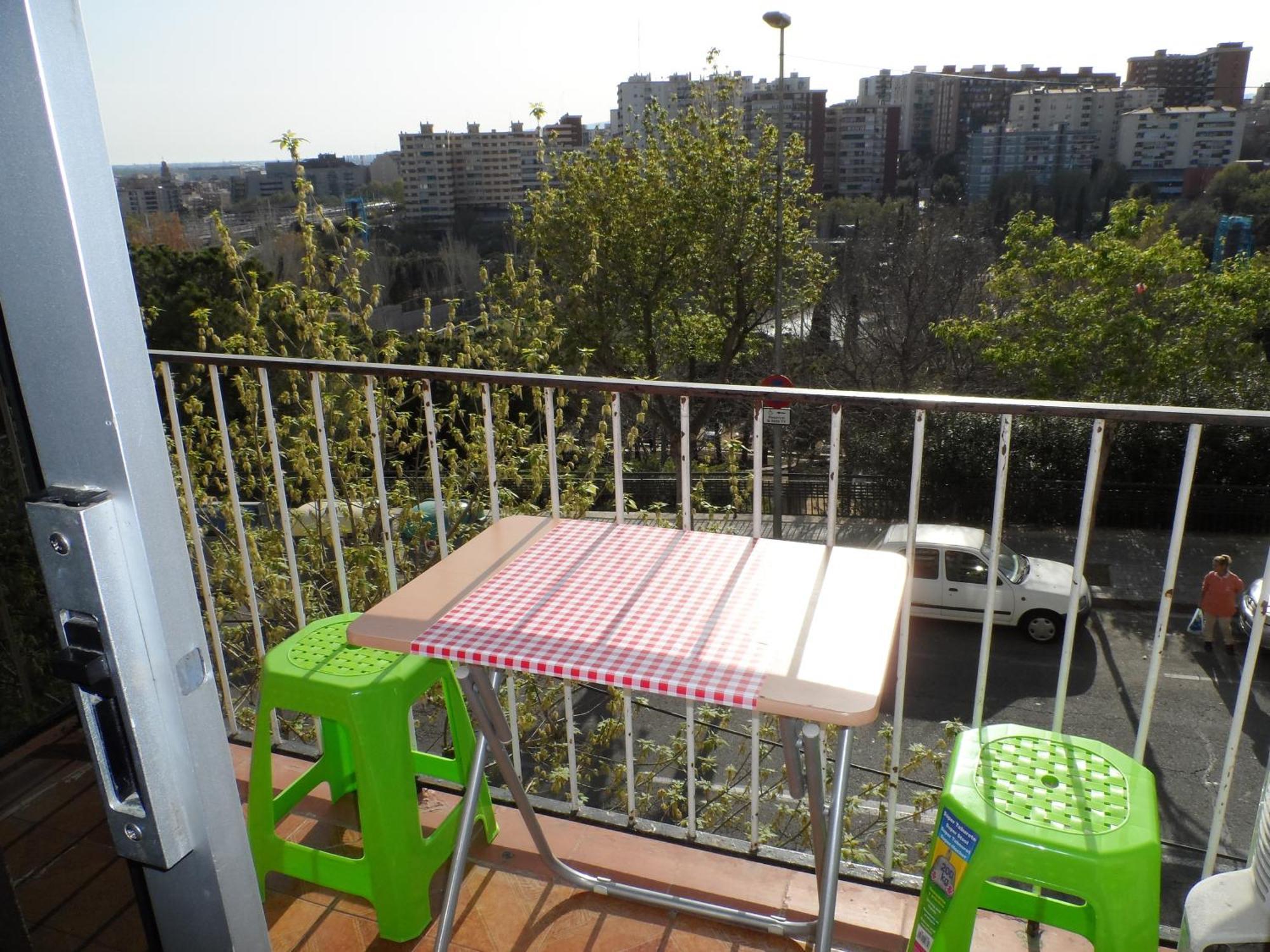 Cheap Booking Rooms Оспиталет де Лобрегат Екстериор снимка